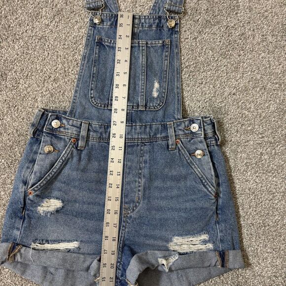 H&M Divided Denim Shortalls Womens 2 Blue Distressed Rolled Cuff Overalls - Picture 10 of 12